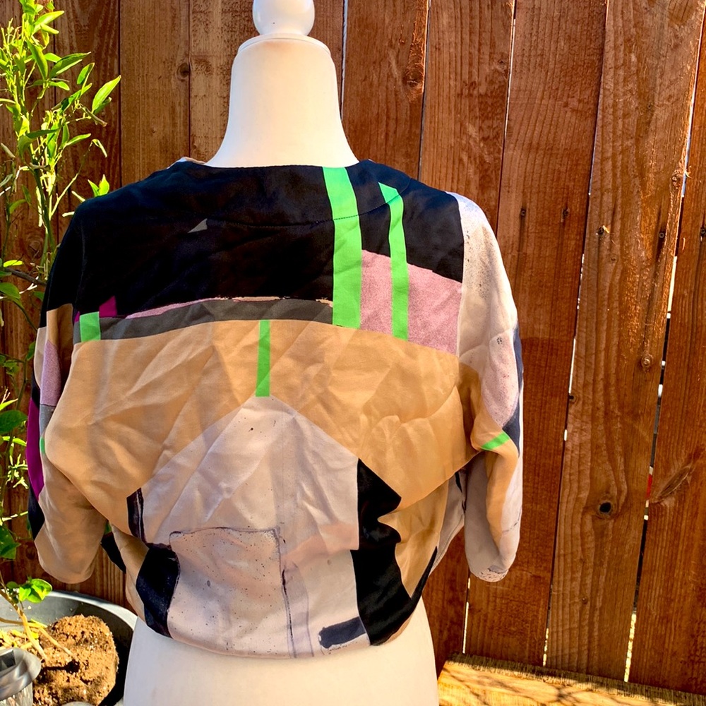 RUBIN&CHAPELLE artsy 100% silk shawl size small